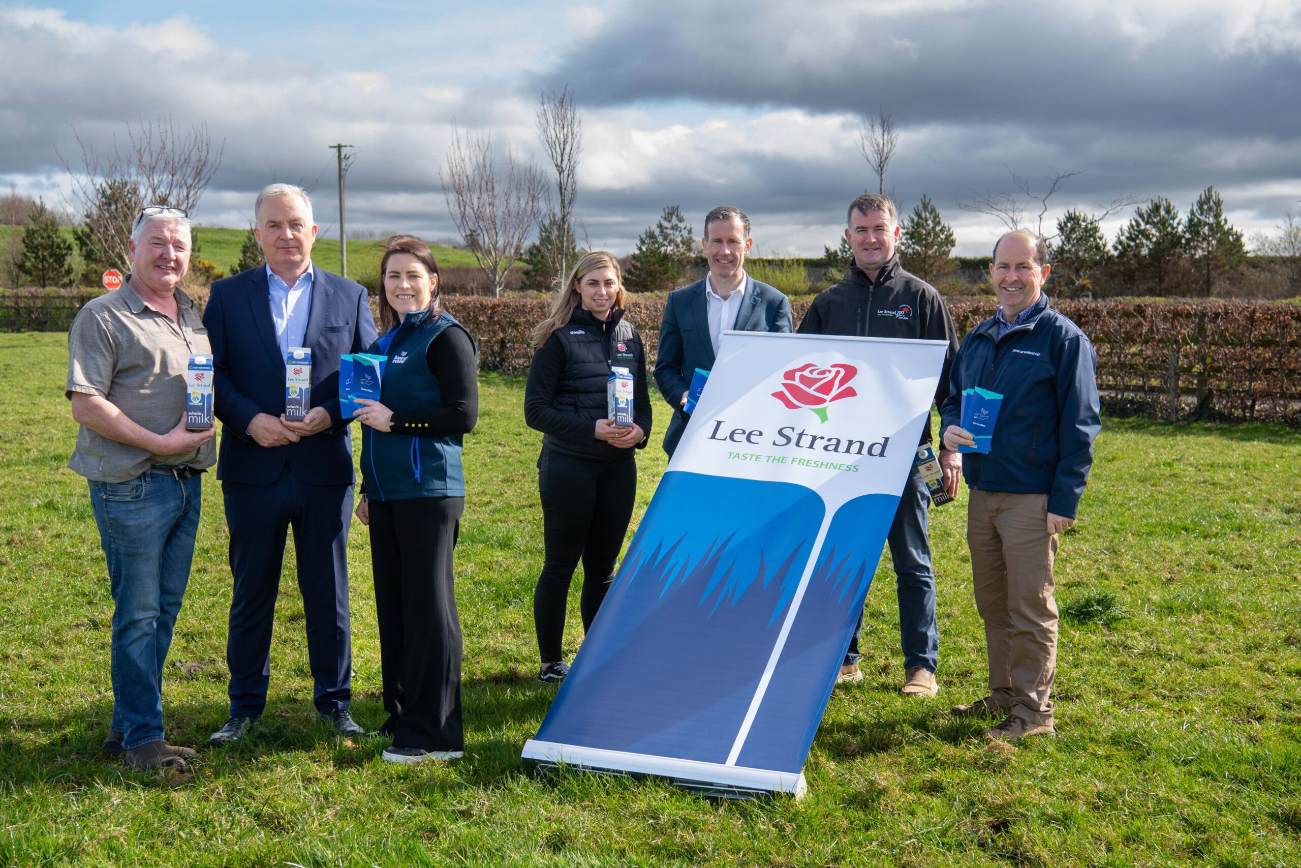 Pictured at the launch of Lee Strand Co-op’s new Enviroflex partnership with Bank of Ireland are; Tommy Moynihan, Farmer, Gearoid Linnane, CEO, Lee Strand Co-op, Marguerite Lynch, Senior Bank Manager, Bank of Ireland North Kerry, Katie Noonan, Agri Adviser, Lee Strand Co-op, Sean O’Mahoney, Business Adviser, Bank of Ireland Tralee, Kieran Savage, Chairman, Lee Strand Co-op and Pat Byrnes, Agri Development Manager, Bank of Ireland.